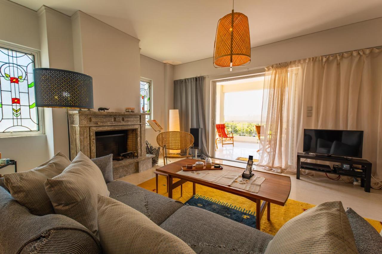 Spacious Apartment In Kavouri Athens Exterior photo